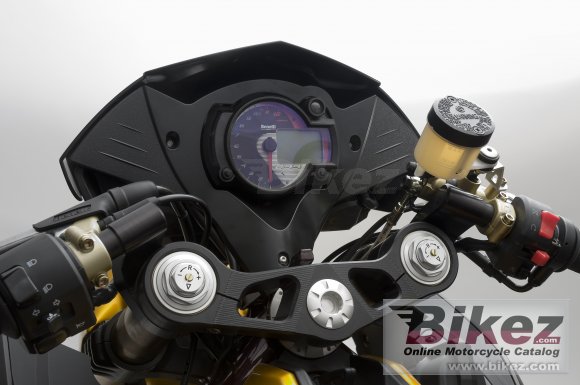 2011 Benelli TNT 899 Cafe Racer photo